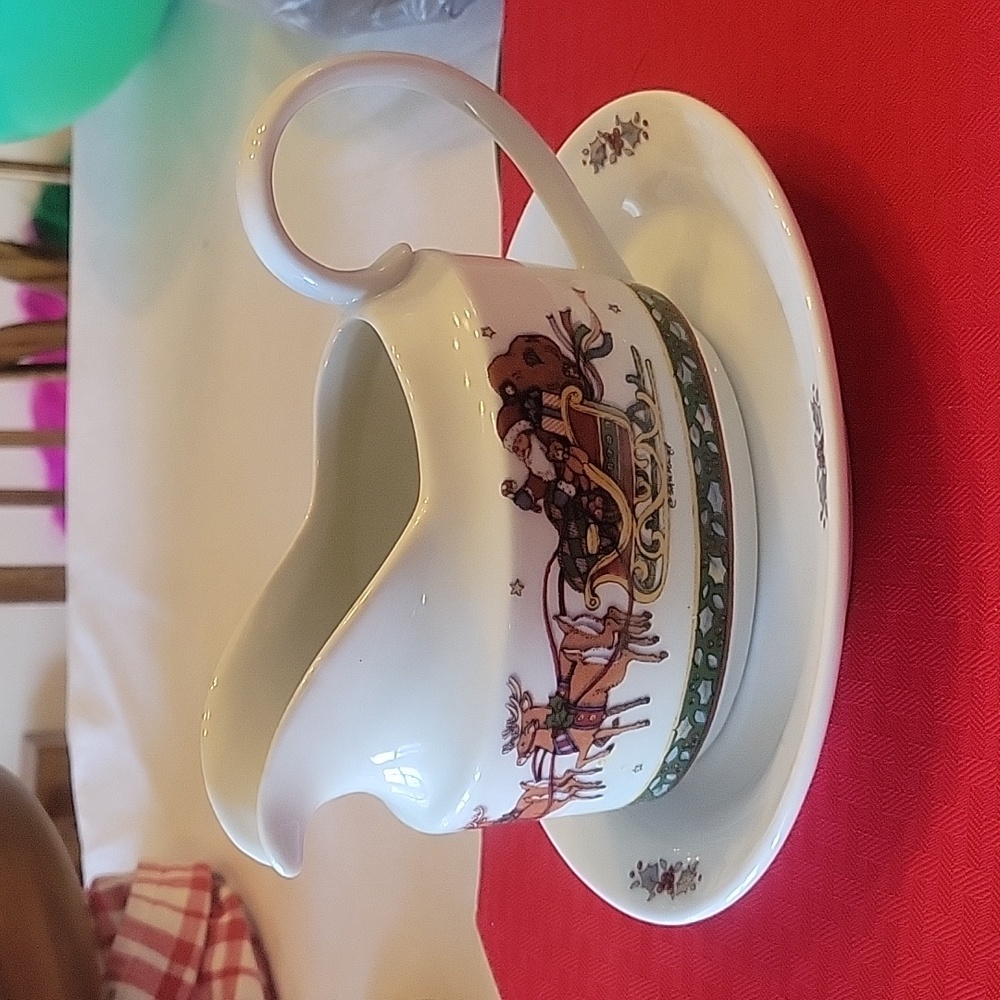 International Christmas Story Gravy Bowl ans Saucer